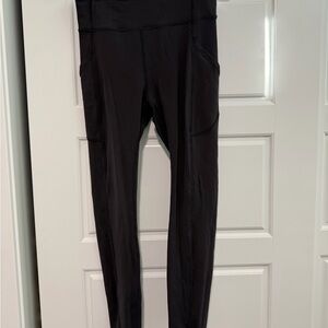 Lulu Lemon Women's Black High-Waisted Leggings
